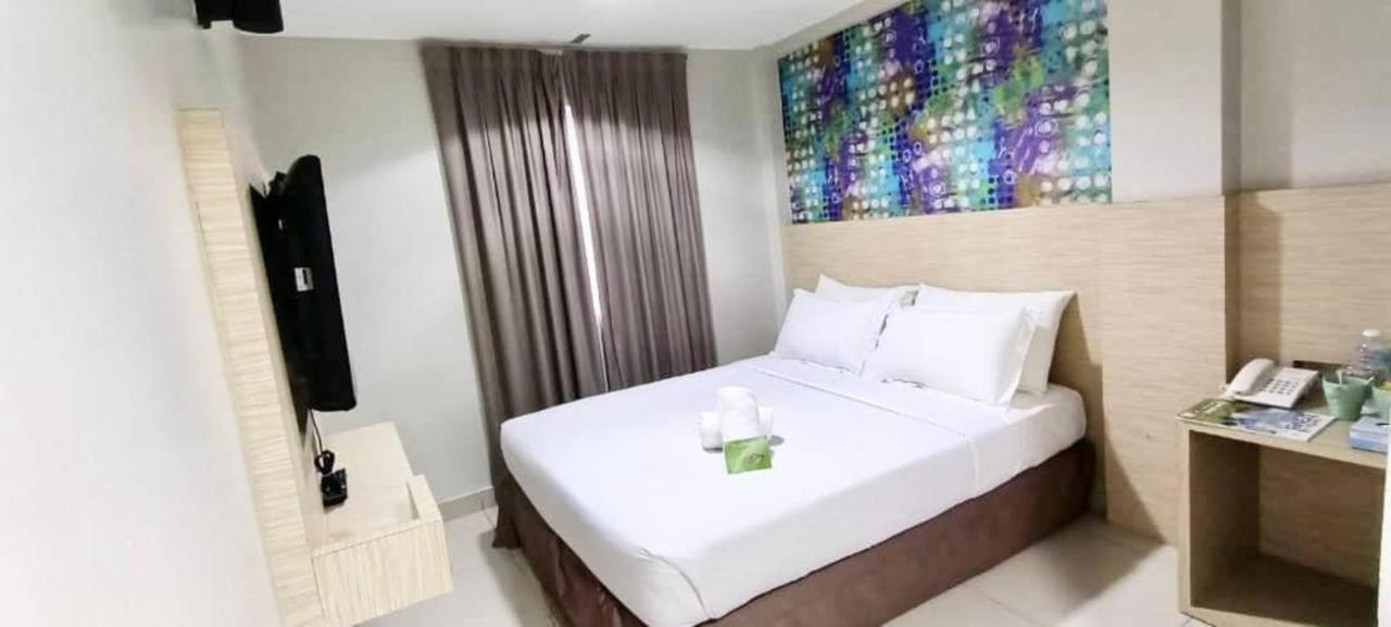Hotel Living At Dsulaiman Near To Kampung Baru, Chow Kit, Kuala Lumpur Exterior foto